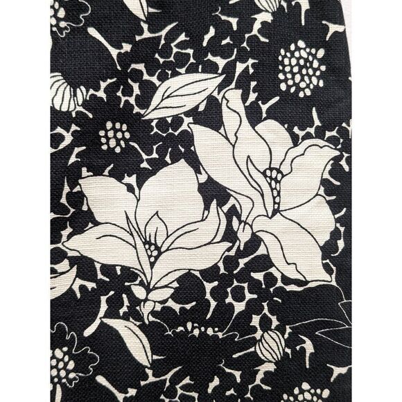 J. Crew 100% Cotton Black & Ivory Floral The Pencil Skirt, 00P - Picture 5 of 7